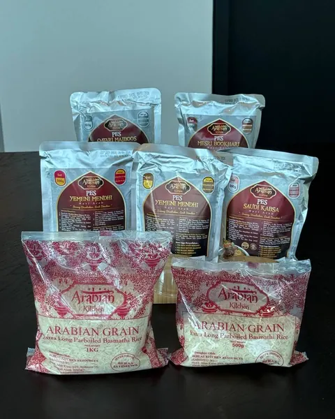 Pek Pes Yemeni Mendhi, Qatari Majboos, Mesri Bookhari dan Saudi Kabsa Arabian Kitchen bersama pek beras basmathi